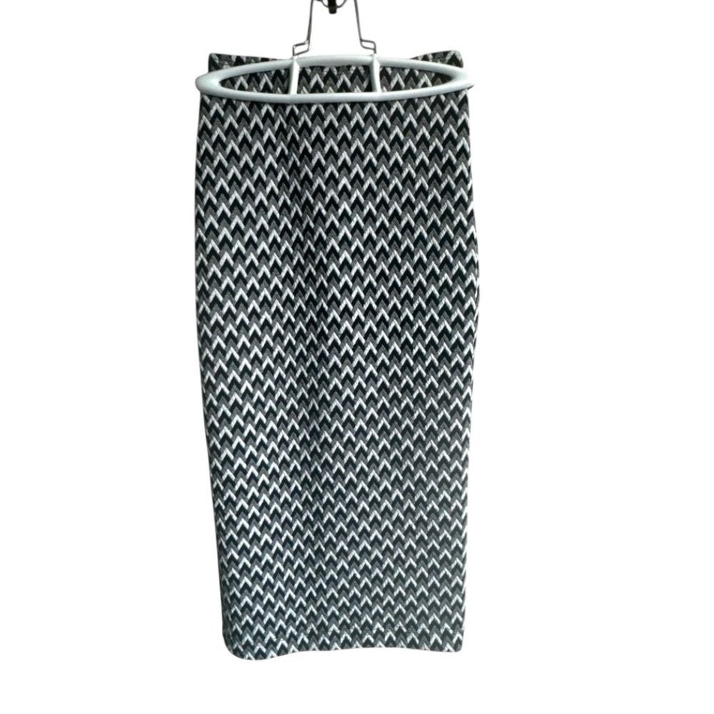 AMERICAN APPAREL Black & White Chevron Pencil Stretch Jacquard Skirt Sz XS